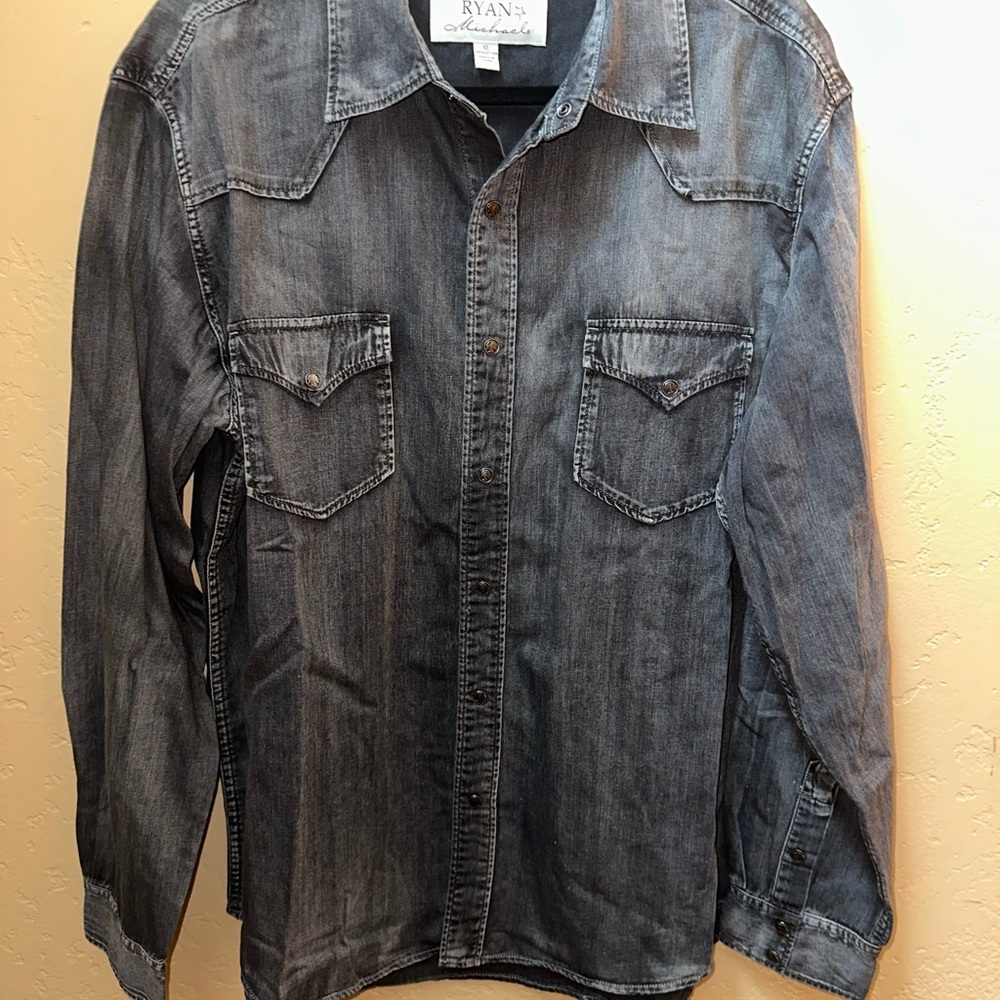 Men's Gray Denim Shirt